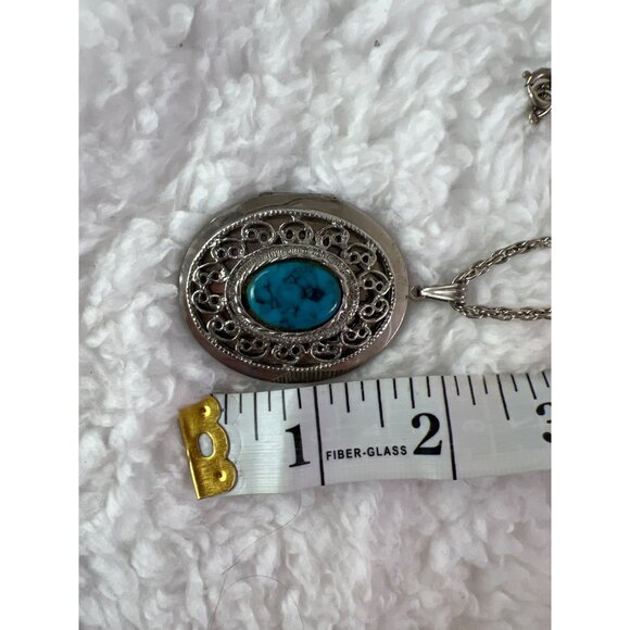 Vintage Faux turquoise and silver plated locket Large w/ necklace - Picture 8 of 8